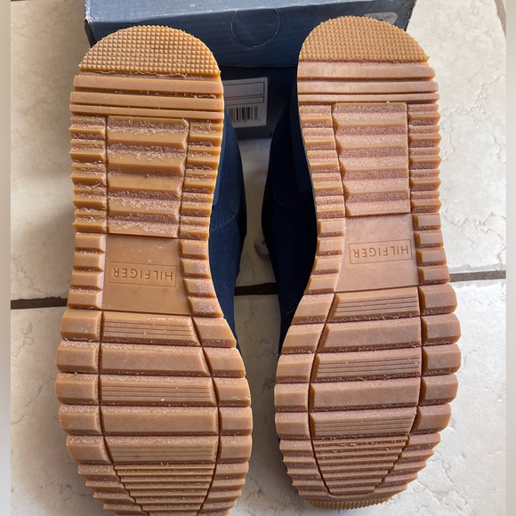 Tommy Hilfiger shoes size 10!!!! - Picture 5 of 7